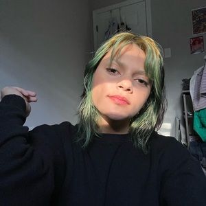 Meet your Posher, Daniela